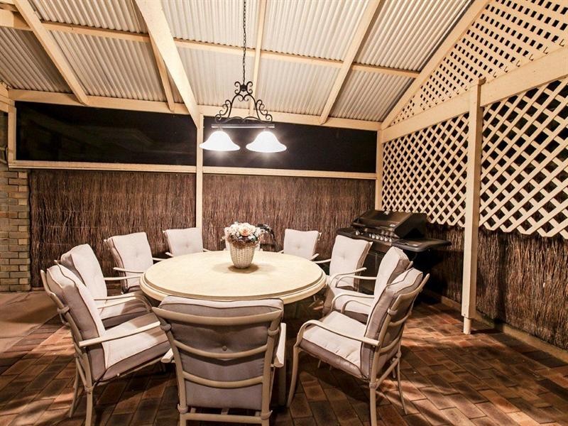 2/14 Cocos Grove, West Lakes SA 5021