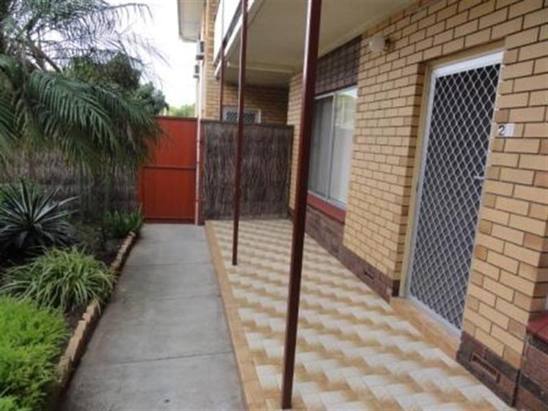 Unit 2/4 First  Ave.,, Woodville Gardens SA 5012