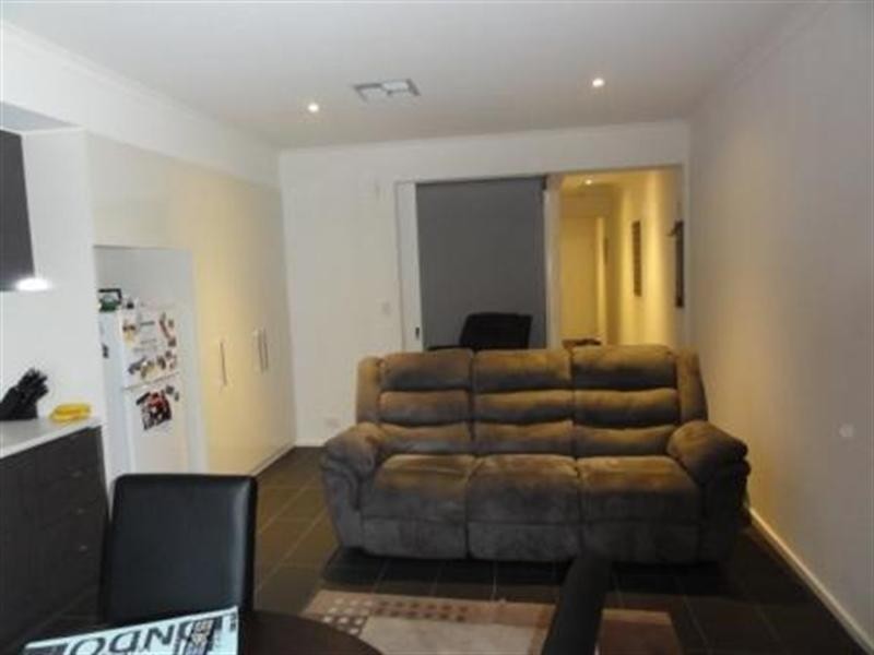 36 Tulloch Drive, Woodville SA 5011