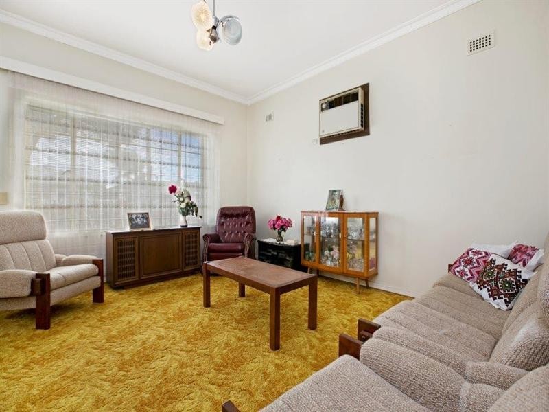 44 Honeyton Street, Seaton SA 5023