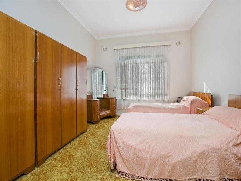 44 Honeyton Street, Seaton SA 5023