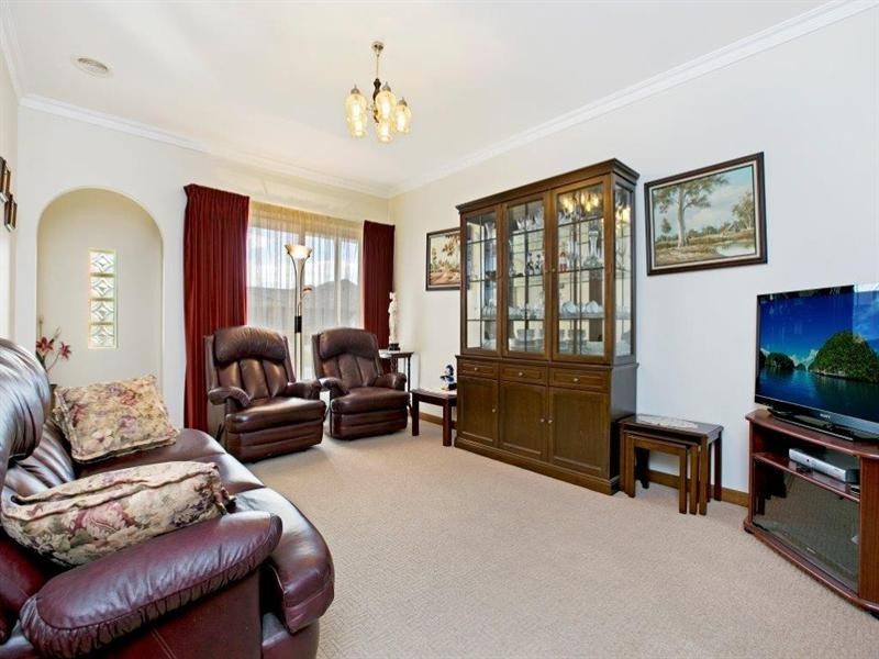 1/1 Cocos Grove, West Lakes SA 5021