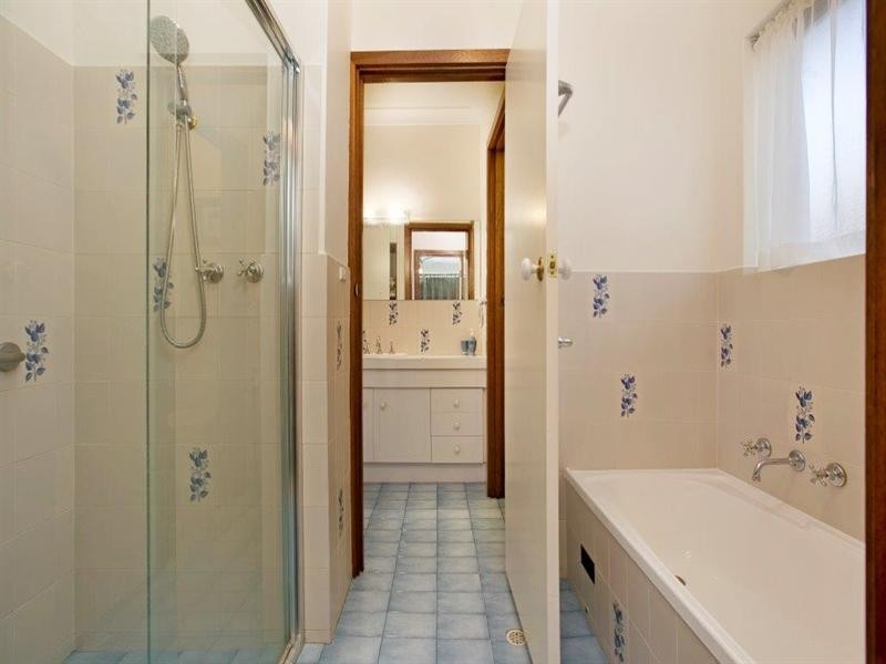 1/1 Cocos Grove, West Lakes SA 5021