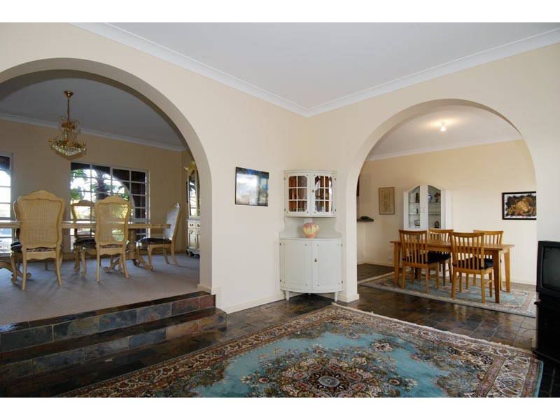 House1/10 Cocos Grove, West Lakes SA 5021