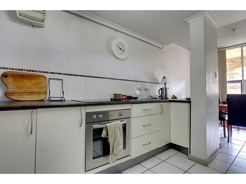 22/7 Mooloola Way, West Lakes Shore SA 5020