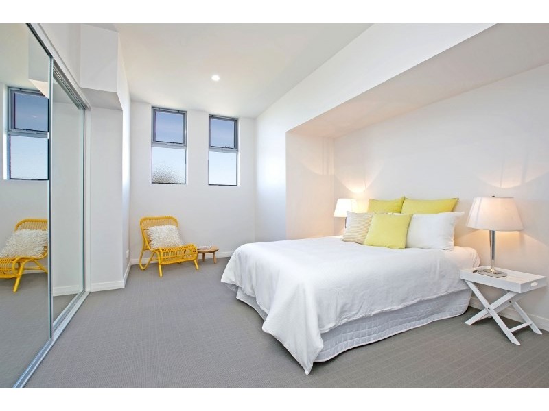 4/30 West Lakes Boulevard, Albert Park SA 5014