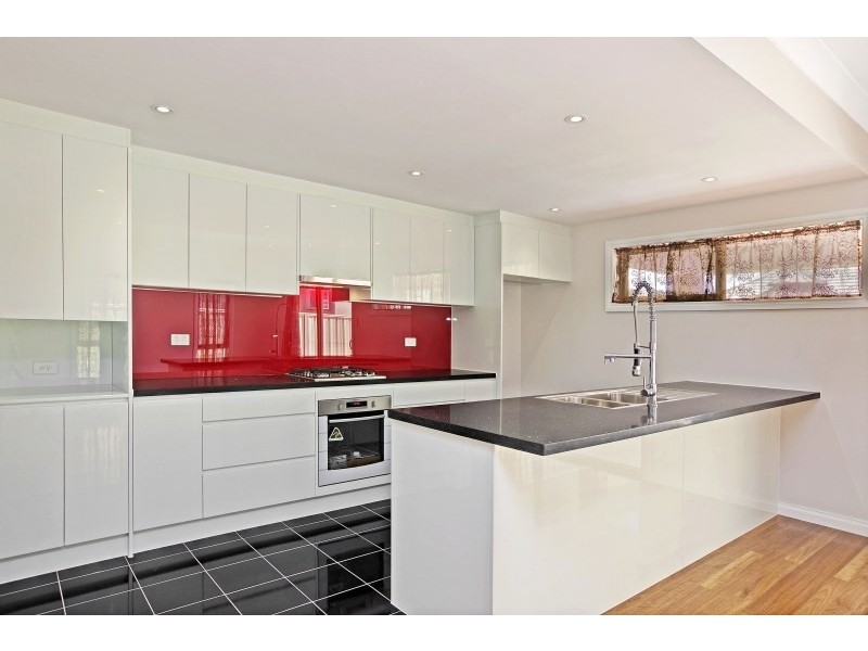 19a Honeyton Street, Seaton SA 5023