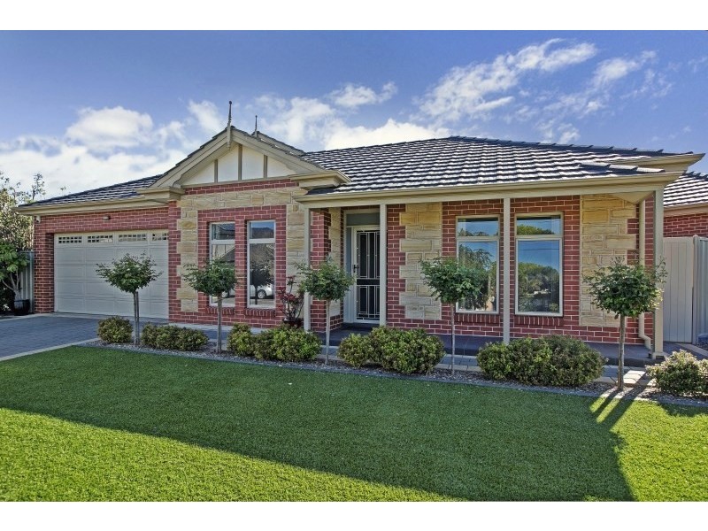 24a Sharpie Crescent, Grange SA 5022
