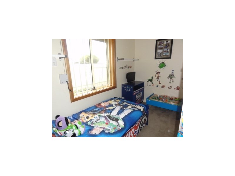 19 Solvay Road, Osborne SA 5017