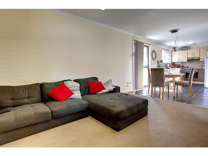 34 Wakeling Crescent, Parafield Gardens SA 5107