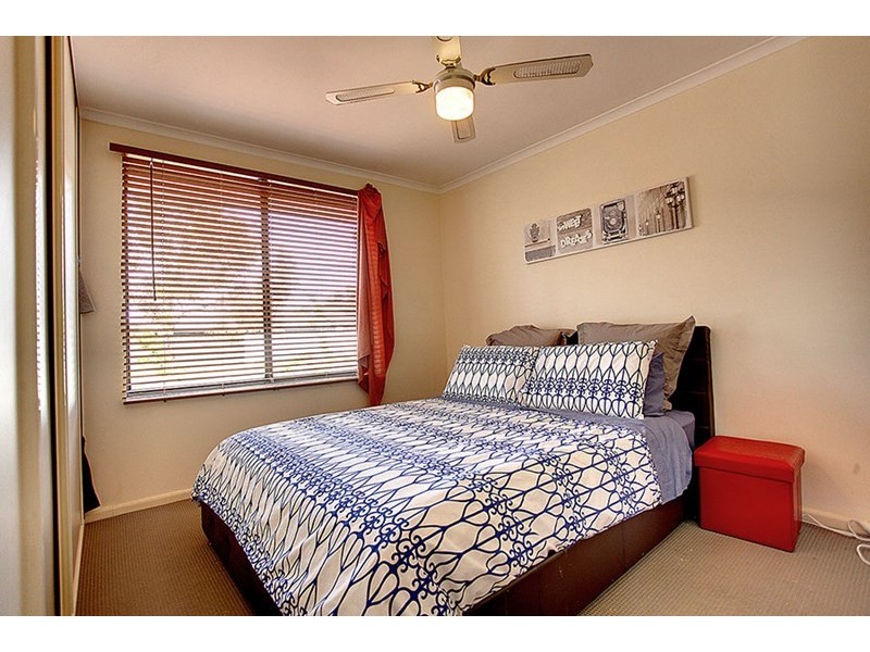 34 Wakeling Crescent, Parafield Gardens SA 5107