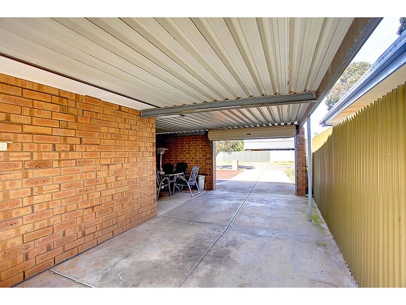 34 Wakeling Crescent, Parafield Gardens SA 5107