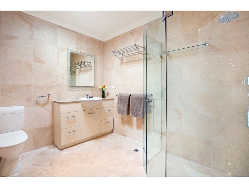 7 Oakmount Court, West Lakes SA 5021