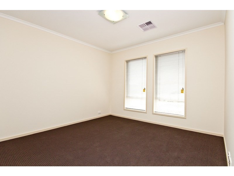 11 Sage Crescent, Woodville West SA 5011