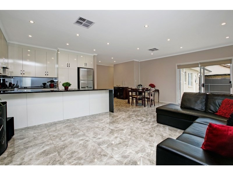 19 Tenth Avenue, Woodville North SA 5012