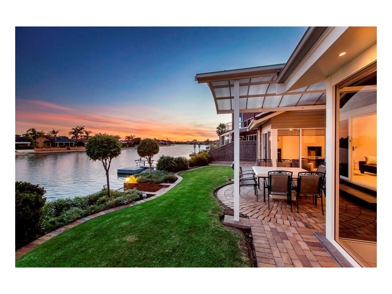 27 Hawaii Court, West Lakes SA 5021