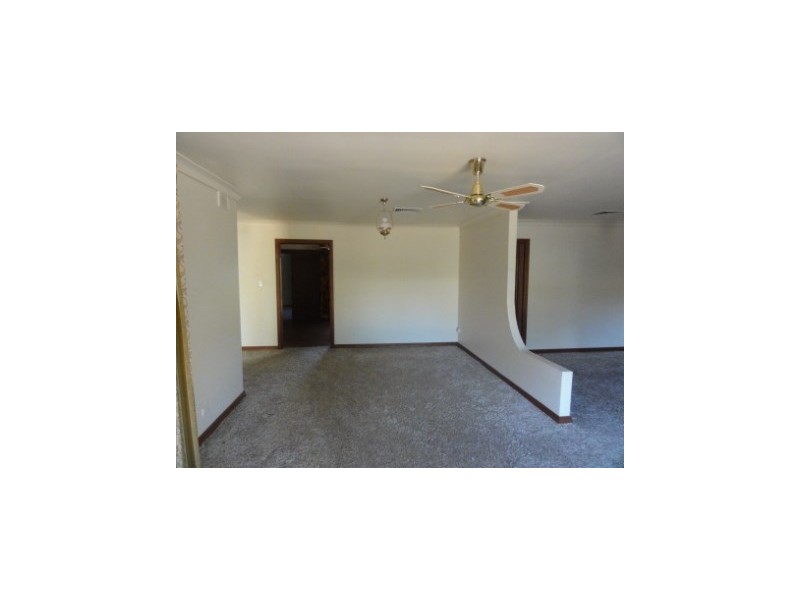 3 Kooyonga Grove, West Lakes SA 5021