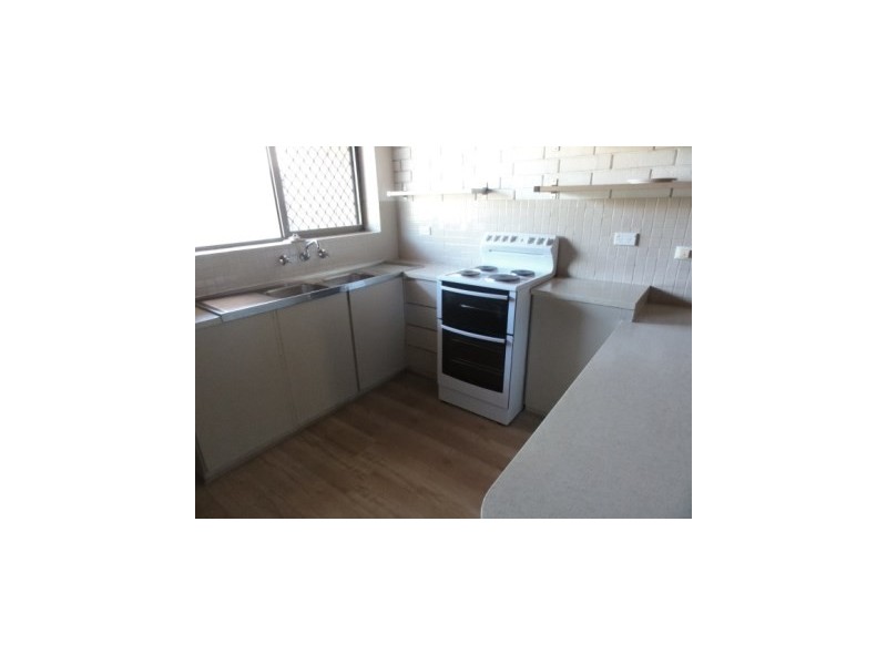 33 Brebner Drive, West Lakes SA 5021