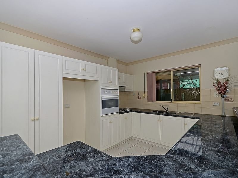 5 HALLVILLE Street, Seaton SA 5023