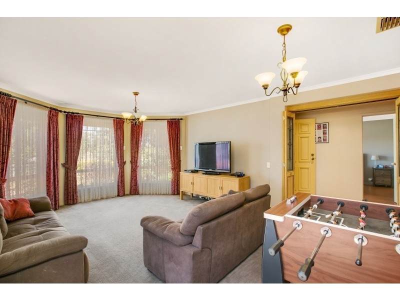 7 Glenmore Court, Paralowie SA 5108