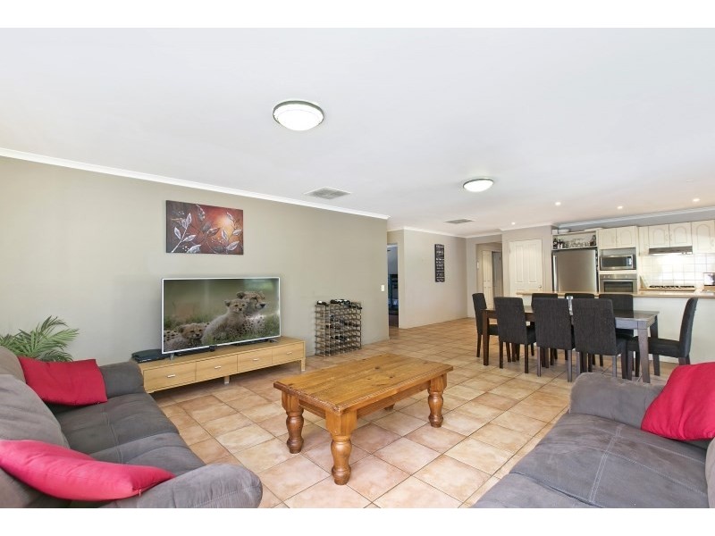 7 Glenmore Court, Paralowie SA 5108