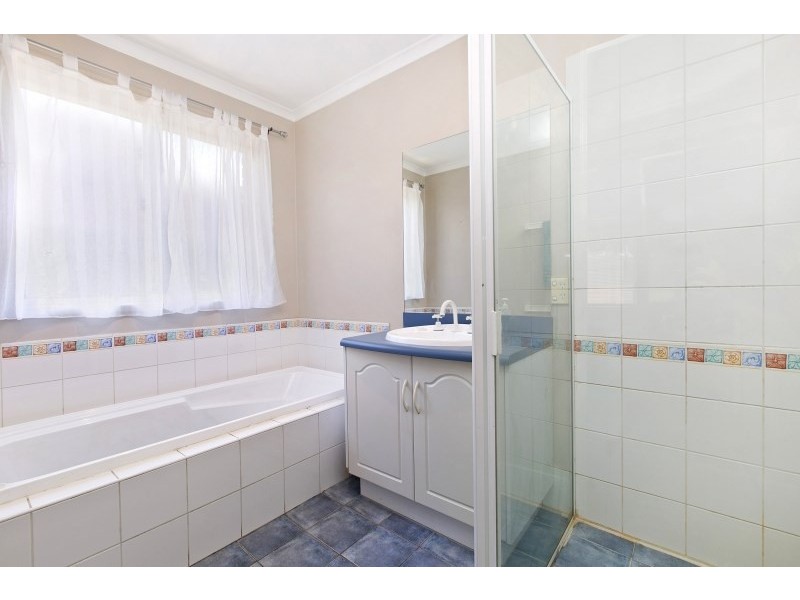 7 Glenmore Court, Paralowie SA 5108