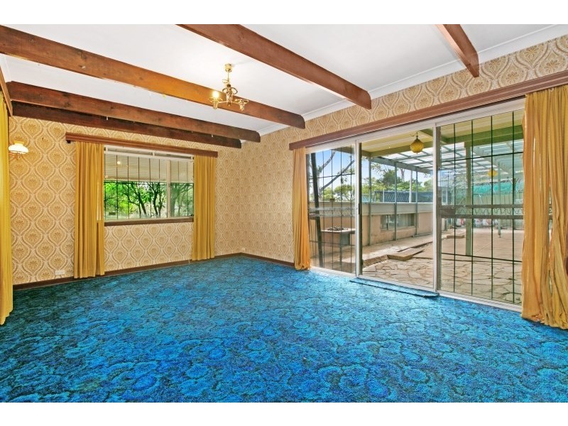 6 Fairway Street, Para Hills SA 5096