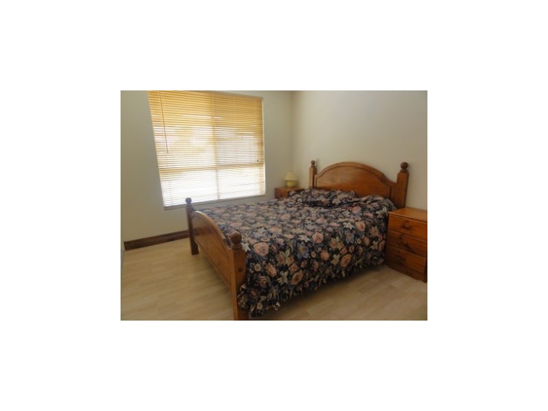 14A CALTHORPE Street, Ottoway SA 5013