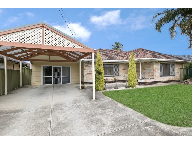 3 Gregory Crescent, Seaton SA 5023