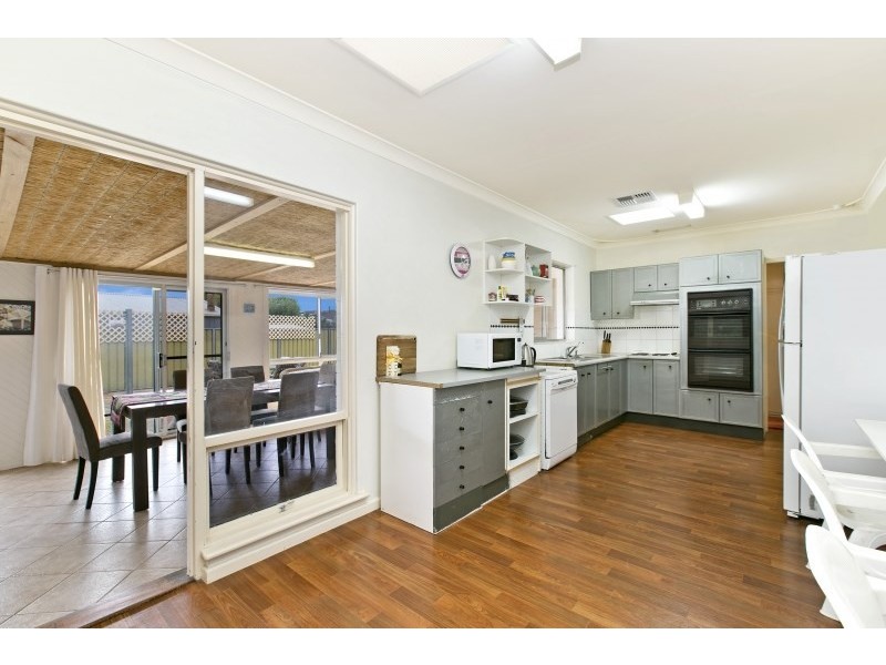 3 Gregory Crescent, Seaton SA 5023