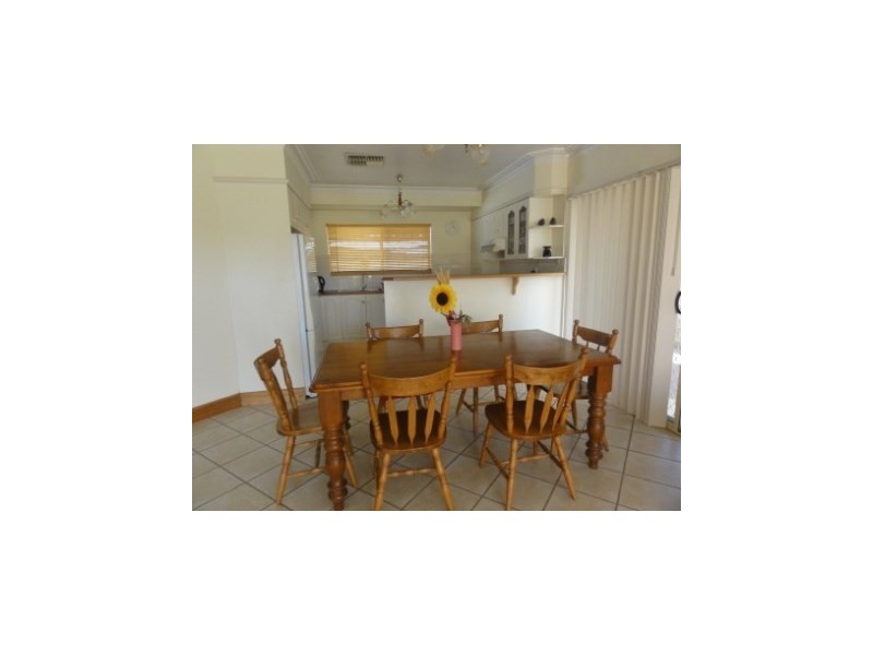 14A CALTHORPE Street, Ottoway SA 5013