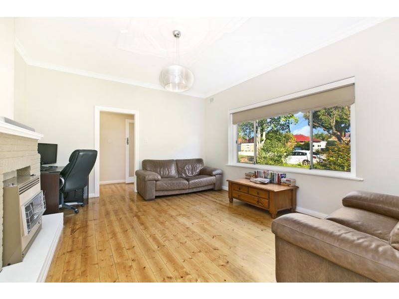 14 Shirley Avenue, Woodville West SA 5011