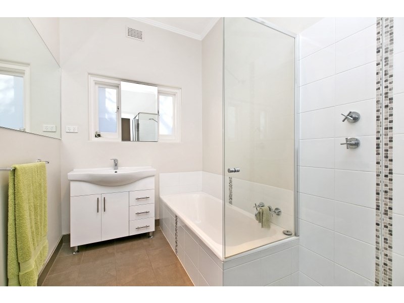 14 Shirley Avenue, Woodville West SA 5011