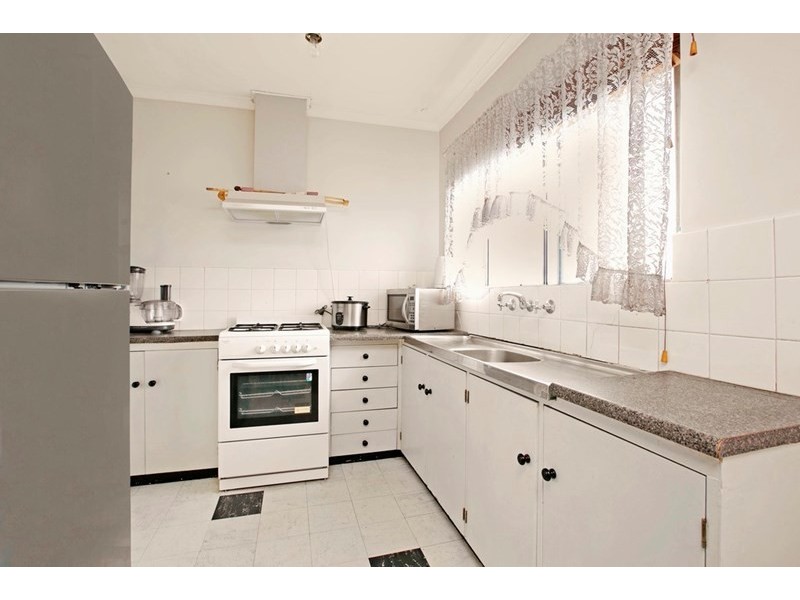 8/11 Whitney Street, Cheltenham SA 5014