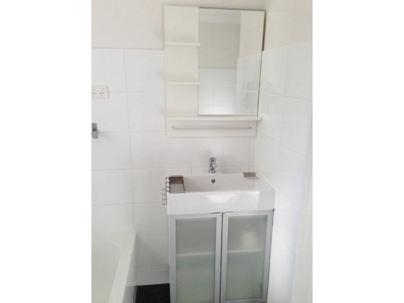 2/483 Torrens Road, Woodville SA 5011