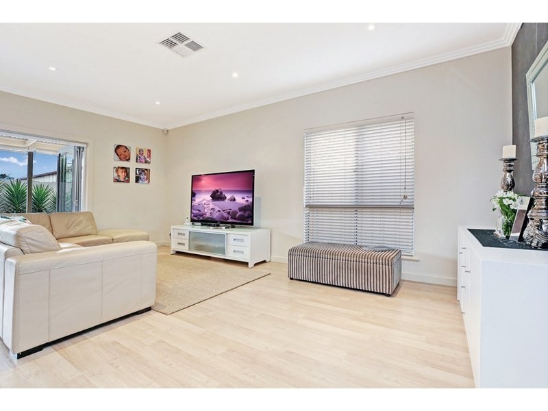 11A Minns Street, Seaton SA 5023