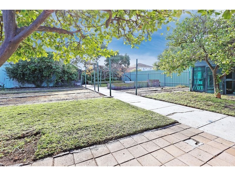 25 Galway Terrace, Largs North SA 5016