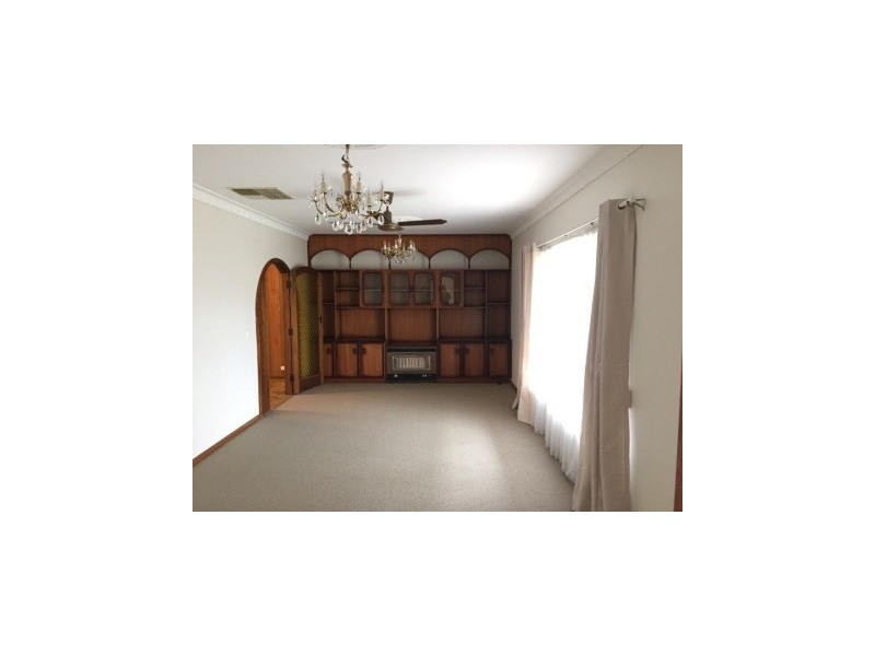 9 Lochside Drive, West Lakes SA 5021