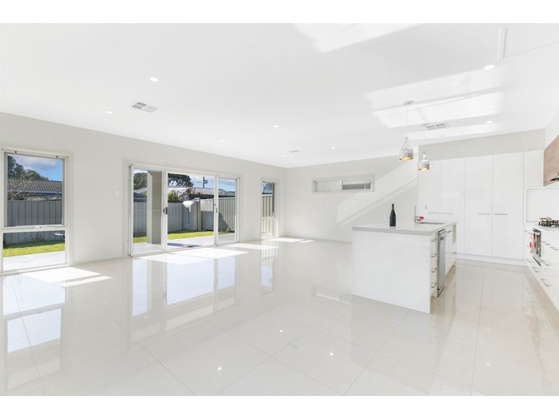 15 Milton Avenue, Fulham Gardens SA 5024
