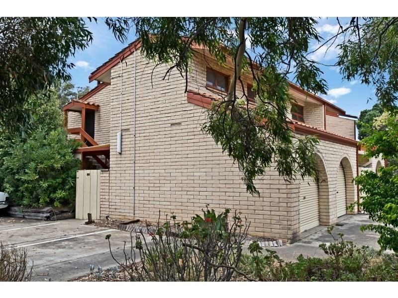 17/7 Mooloola Way, West Lakes Shore SA 5020