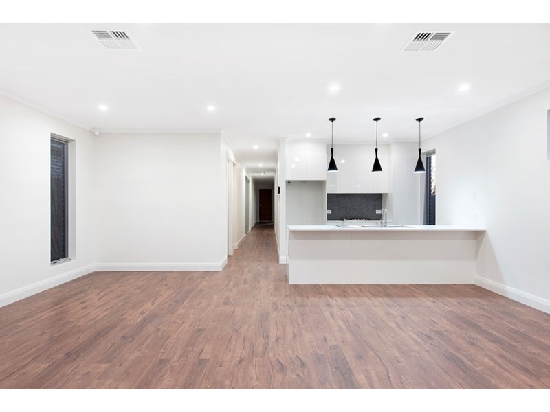 1 Cooinda Street, Findon SA 5023