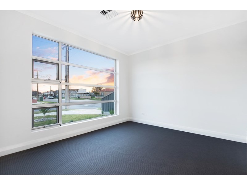 1 Cooinda Street, Findon SA 5023