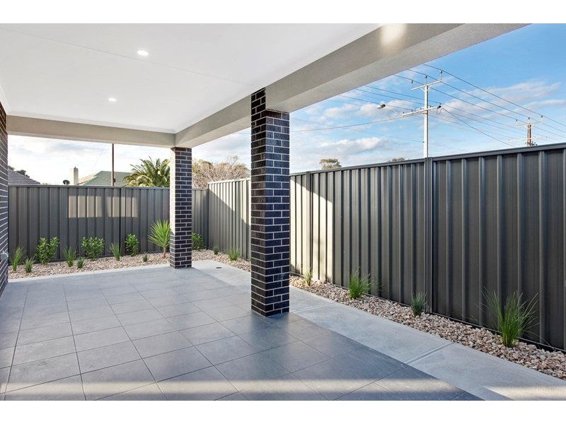 1 Cooinda Street, Findon SA 5023