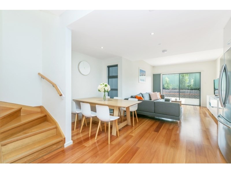 2/23B Coventry Street, Mawson Lakes SA 5095