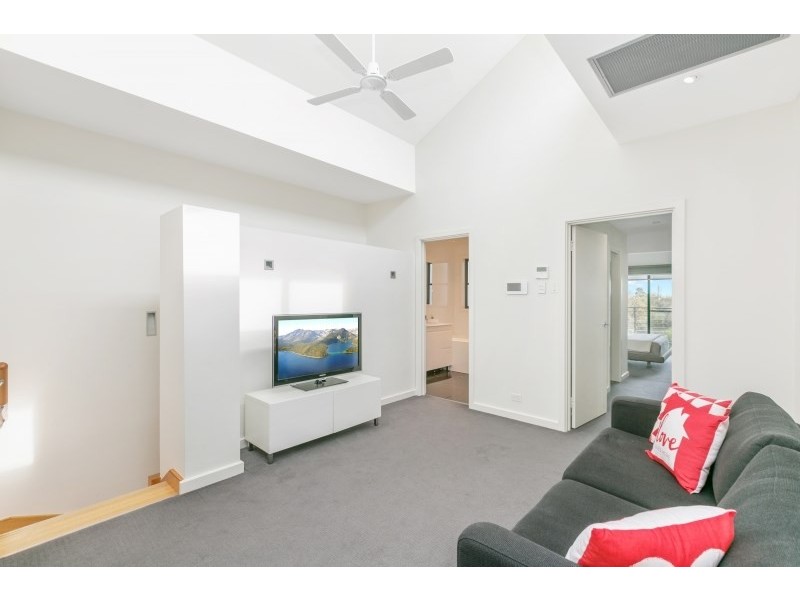 2/23B Coventry Street, Mawson Lakes SA 5095