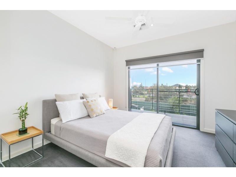 2/23B Coventry Street, Mawson Lakes SA 5095