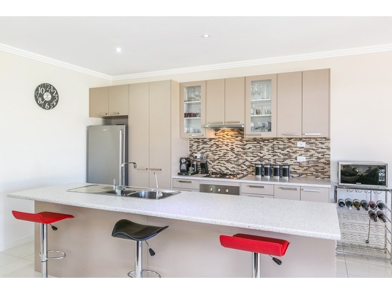 10A Flavel Street, Seaton SA 5023