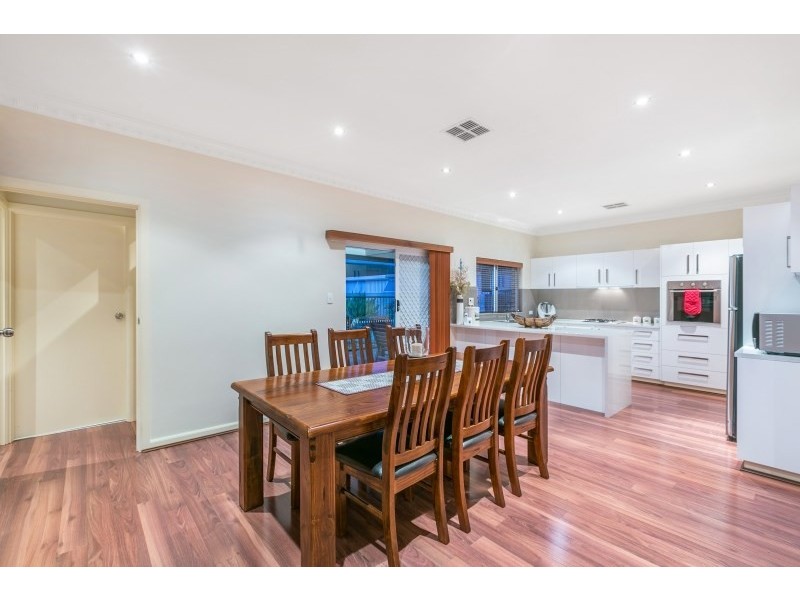 6 Aberdeen Crescent, Findon SA 5023