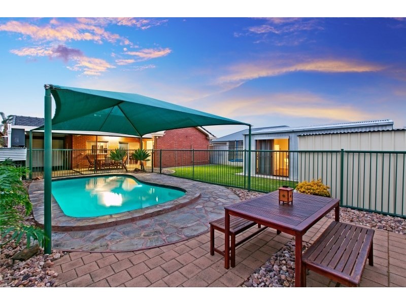 6 Aberdeen Crescent, Findon SA 5023