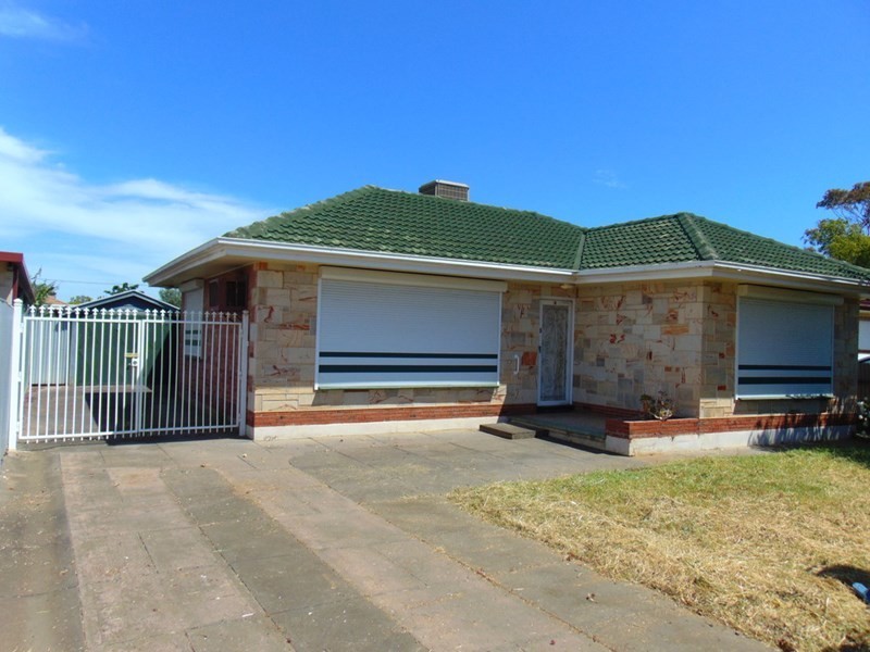 15 Essex Street, Woodville Gardens SA 5012